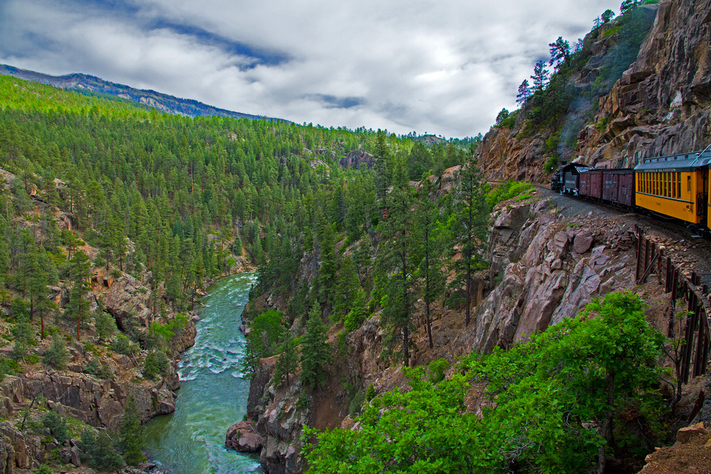 You are currently viewing Above the gorge